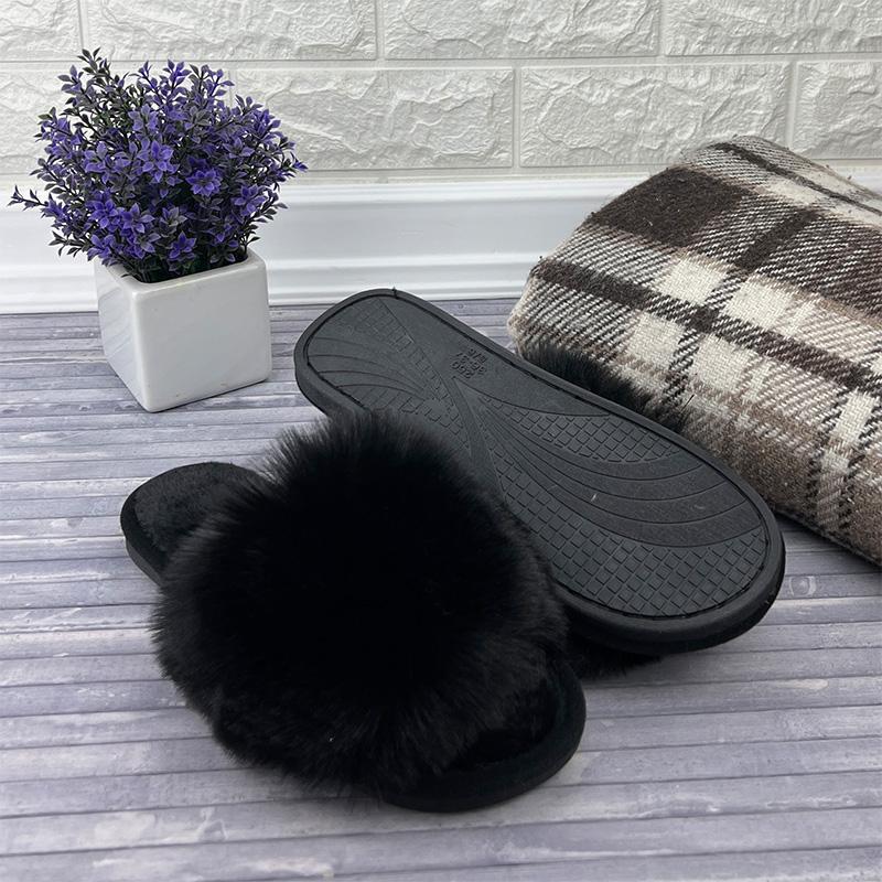 Домашні тапочки жіночі Е-006098-1 пухнасті 24,5-25 см p. 38-39 Чорний (86865494) - фото 4