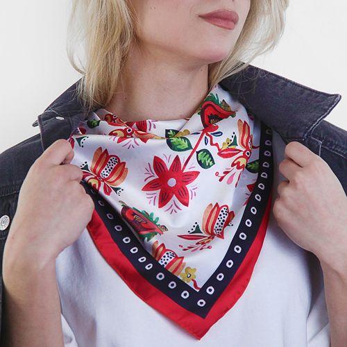 Платок шелковый Presentville Сказочные цветы 68х68 см (HUST_25M021)