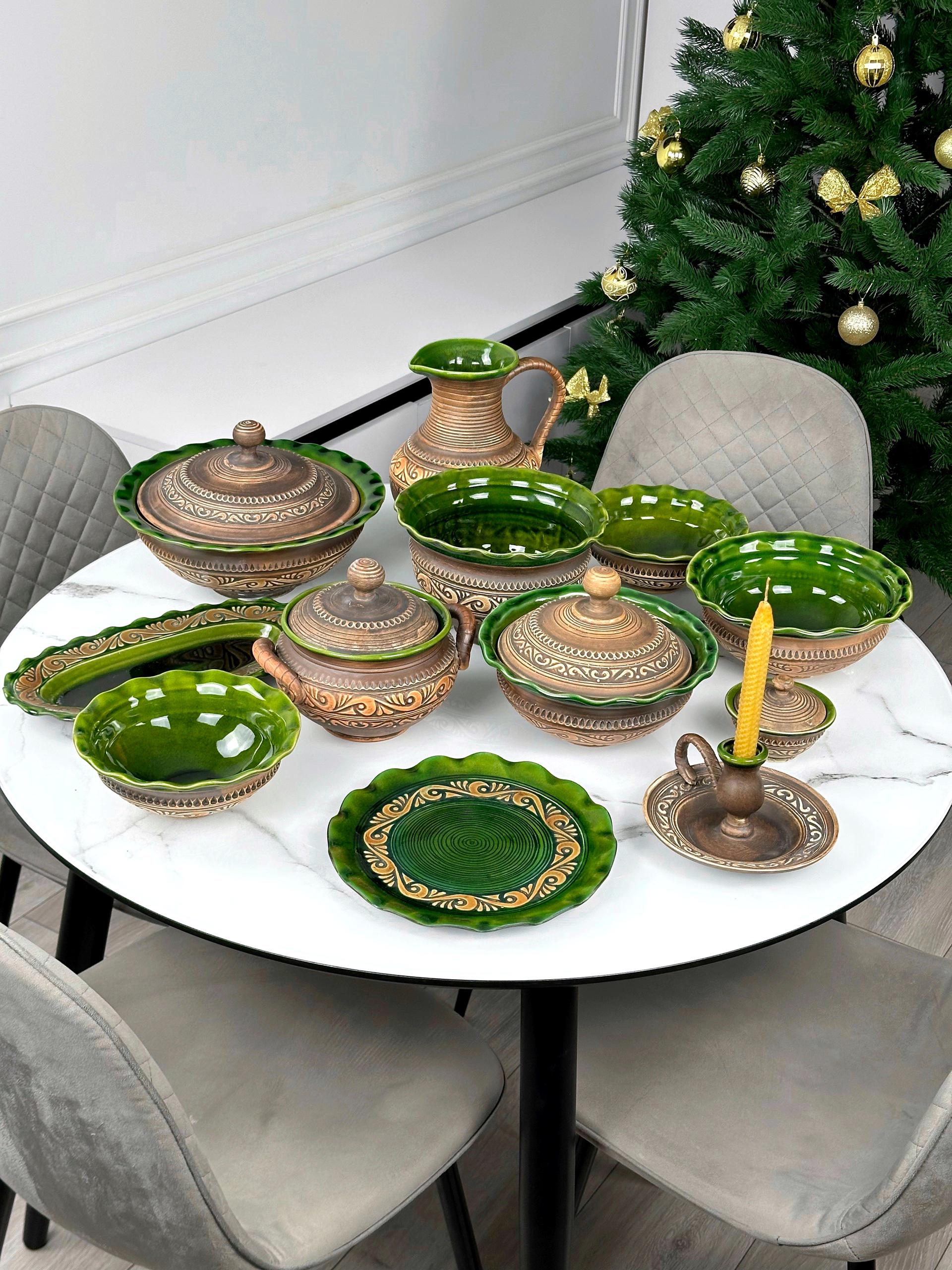 Набор глиняной посуды Рождественский Двенадцать блюд Гражда на 6 человек Коричневый (17019-37) - фото 1 Набор глиняной посуды Рождественский Двенадцать блюд Гражда на 6 человек Коричневый (17019-37) - фото 1