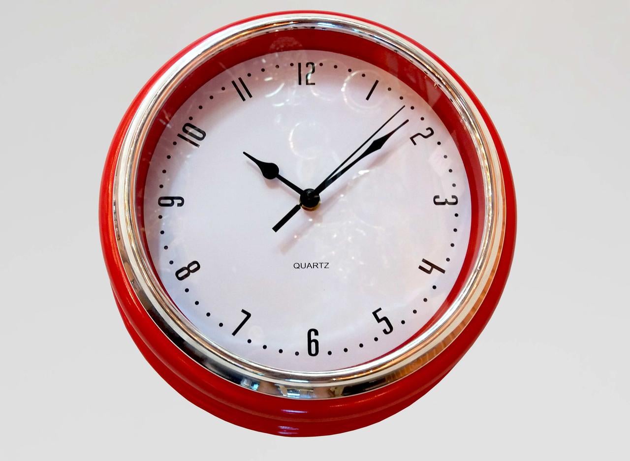 Годинник настінний безшумний OV-0003 30 см (2861666802)