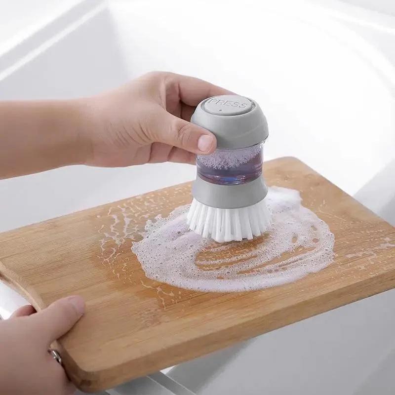 Щетка для посуды с дозатором для моющего средства Kitchen Master Cleaning Pot Brush (2022086771) - фото 7