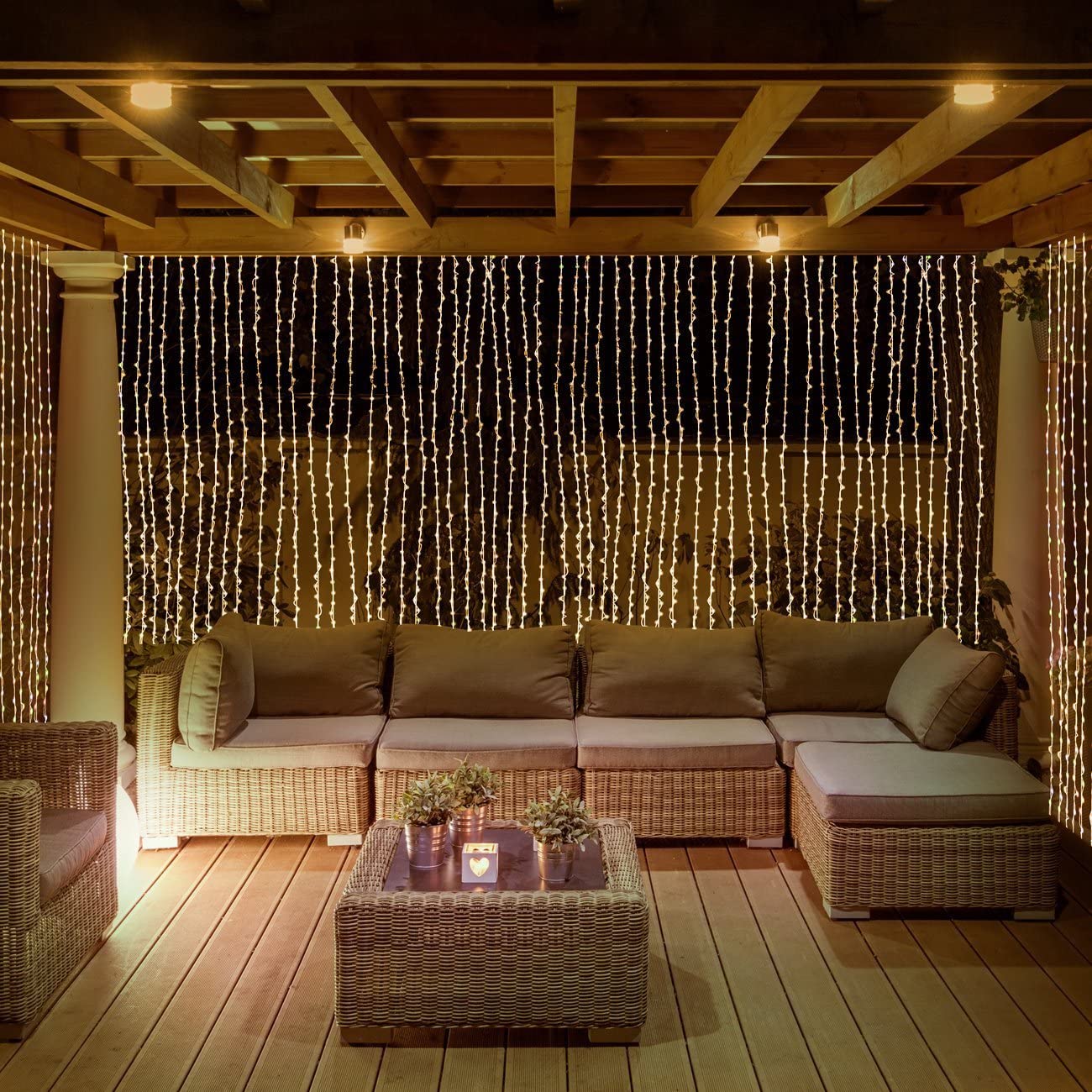 Светодиодная гирлянда штора занавес 3х3 м c пультом Золото