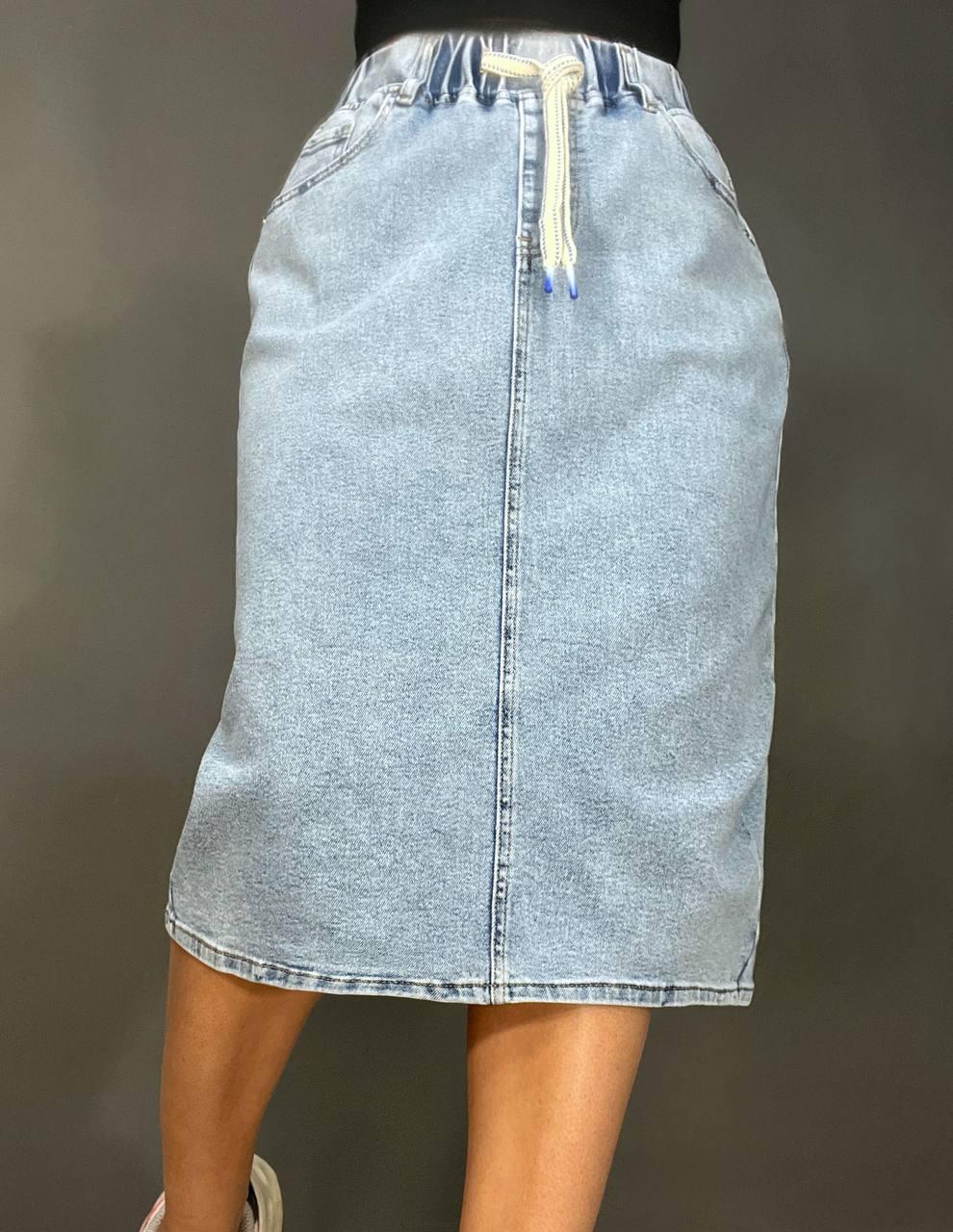 Юбка женская джинсовая DNL 207 резинка на талии большие размеры р. 31 Голубой (4049)