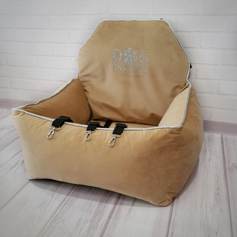 Автокресло для собак Amore mio Cane Medium до 10 кг 60х50х25 см Caramel (CS-0018) Автокресло для собак Amore mio Cane Medium до 10 кг 60х50х25 см Caramel (CS-0018)