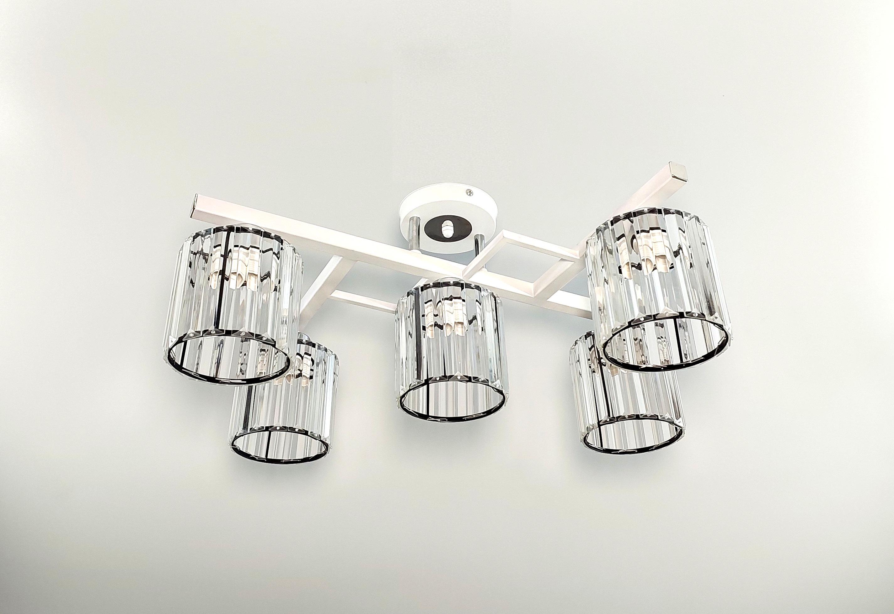 Люстра потолочная Хай-тек 1279/5 на 5 плафонов металлическая Белый - фото 2 Люстра потолочная Хай-тек 1279/5 на 5 плафонов металлическая Белый - фото 2