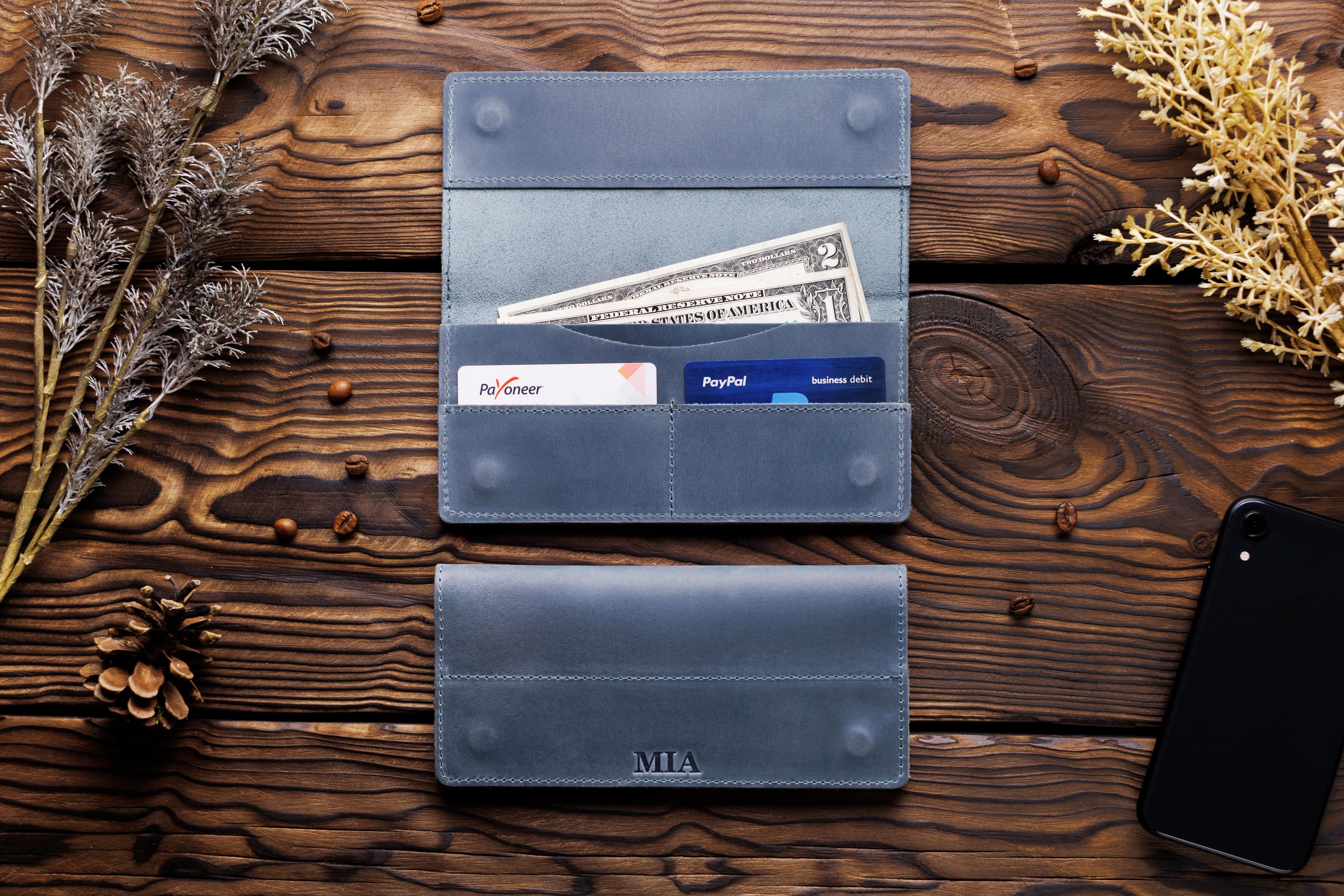 Гаманець шкіряний із магнітною застібкою з персоналізацією Блакитний (1322)