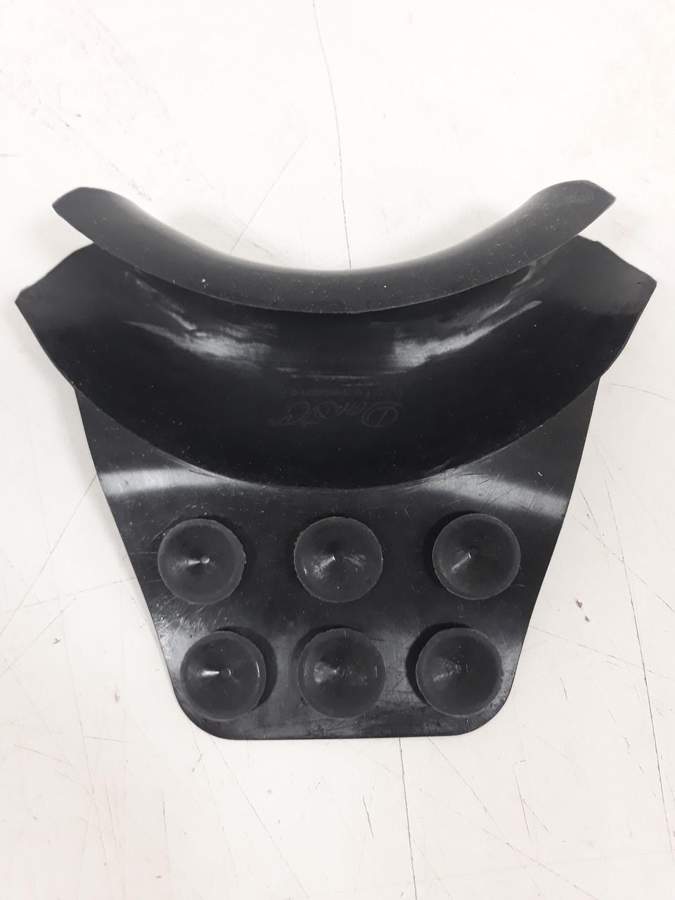 Воротник-подголовник для парикмахерской мойки ДенІС professional на присосках Черный (1660339511) - фото 3 Воротник-подголовник для парикмахерской мойки ДенІС professional на присосках Черный (1660339511) - фото 3