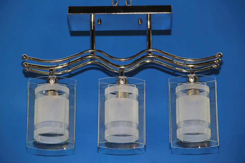 Люстра с плафонами Ray L53005/3 CR+FGD Хром (IR005681) Люстра с плафонами Ray L53005/3 CR+FGD Хром (IR005681)