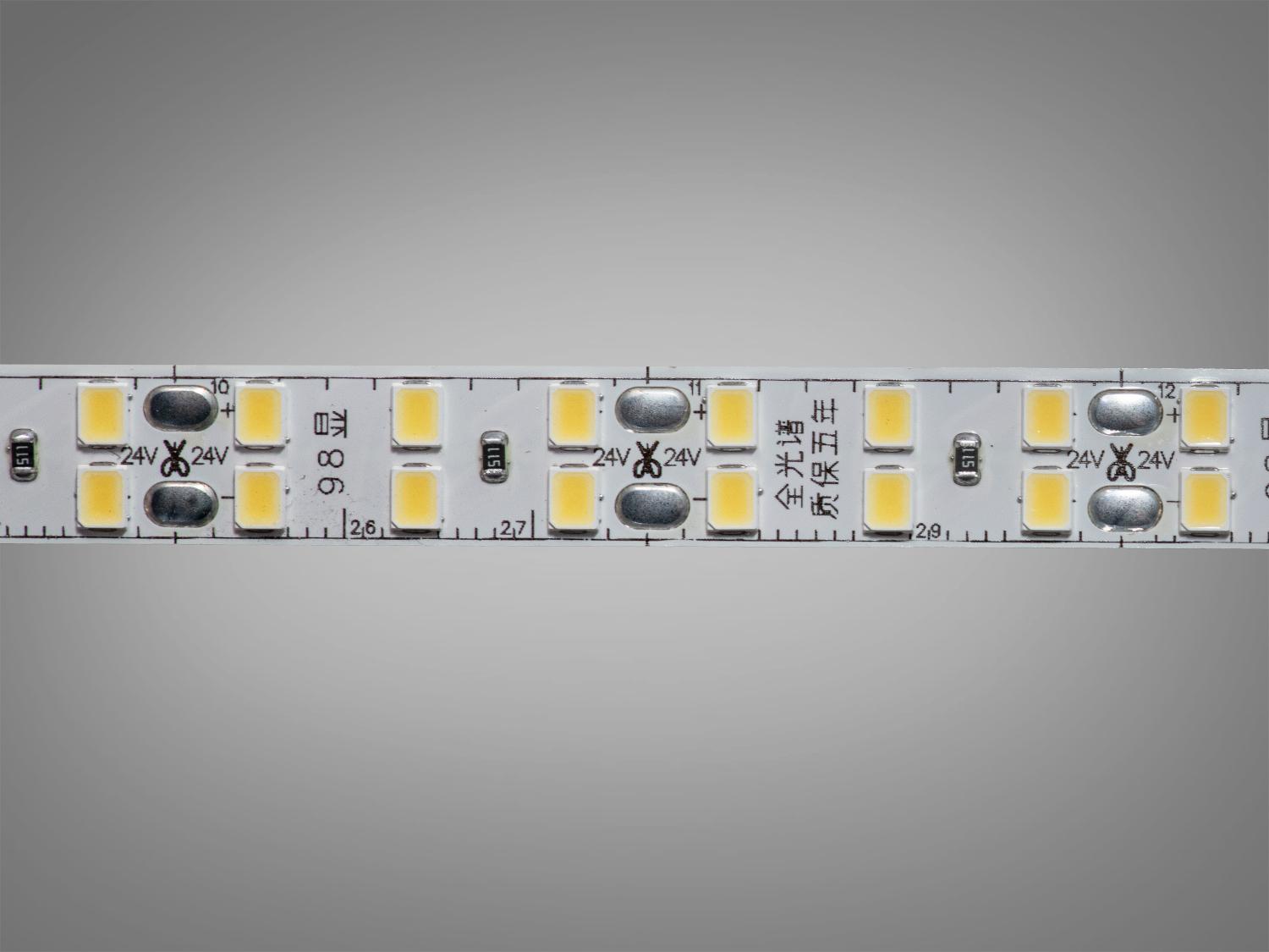 Світлодіодна стрічка 24 В 240 діодів на метр 10 мм Холодний білий (P24-2835-240-CW-20-10) - фото 3 Світлодіодна стрічка 24 В 240 діодів на метр 10 мм Холодний білий (P24-2835-240-CW-20-10) - фото 3