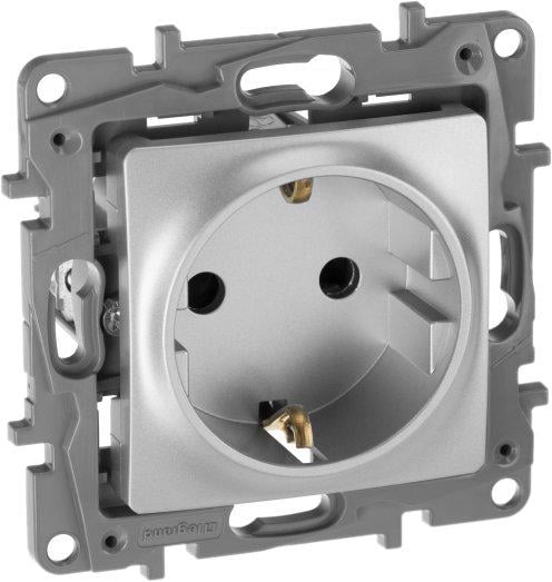 Розетка 220В Legrand 672422 Etika пластиковая с заземлением Schuko без защитной крышки со шторками для врезного монтажа Алюминиевый