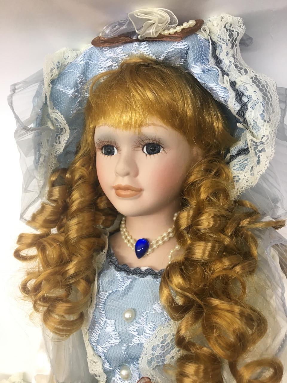 Лялька сувенірна Porcelain doll Лілія порцелянова 50 см (1303-01 A) - фото 2