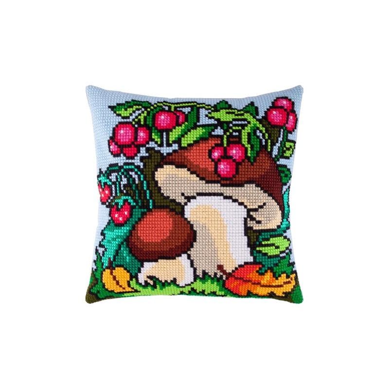 Набор для вышивания крестиком подушки Чарівниця Z-10 Грибная опушка (7239)