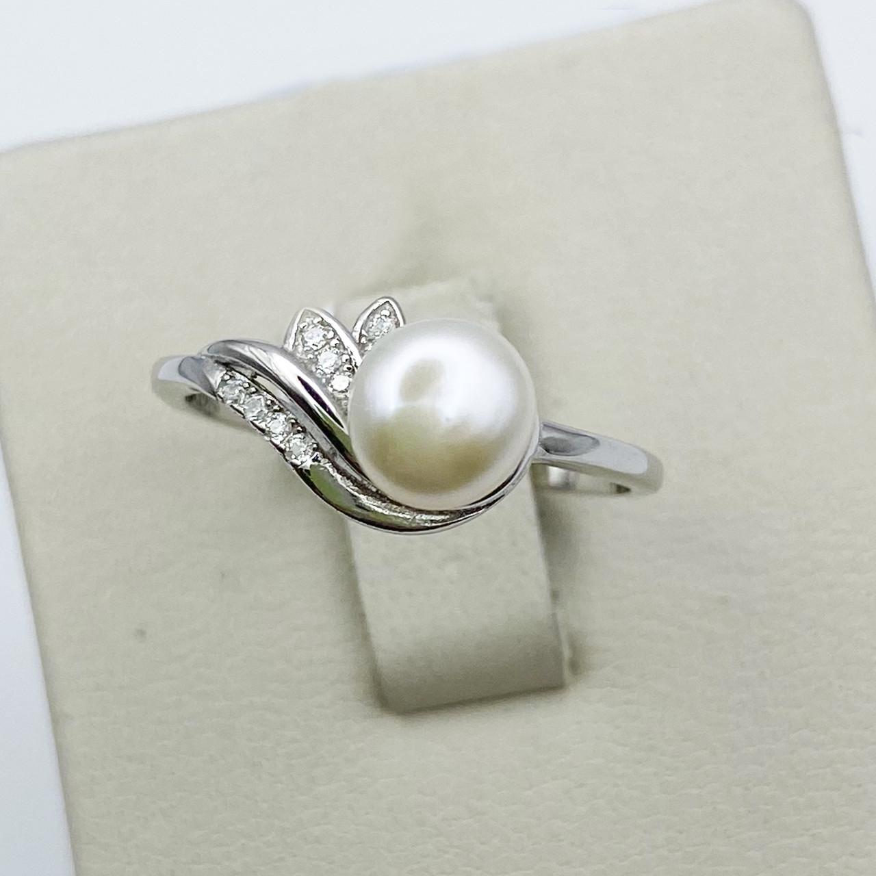 Кольцо серебряное с жемчугом и кубическим цирконием р. 19 2,2 г (1930494821)