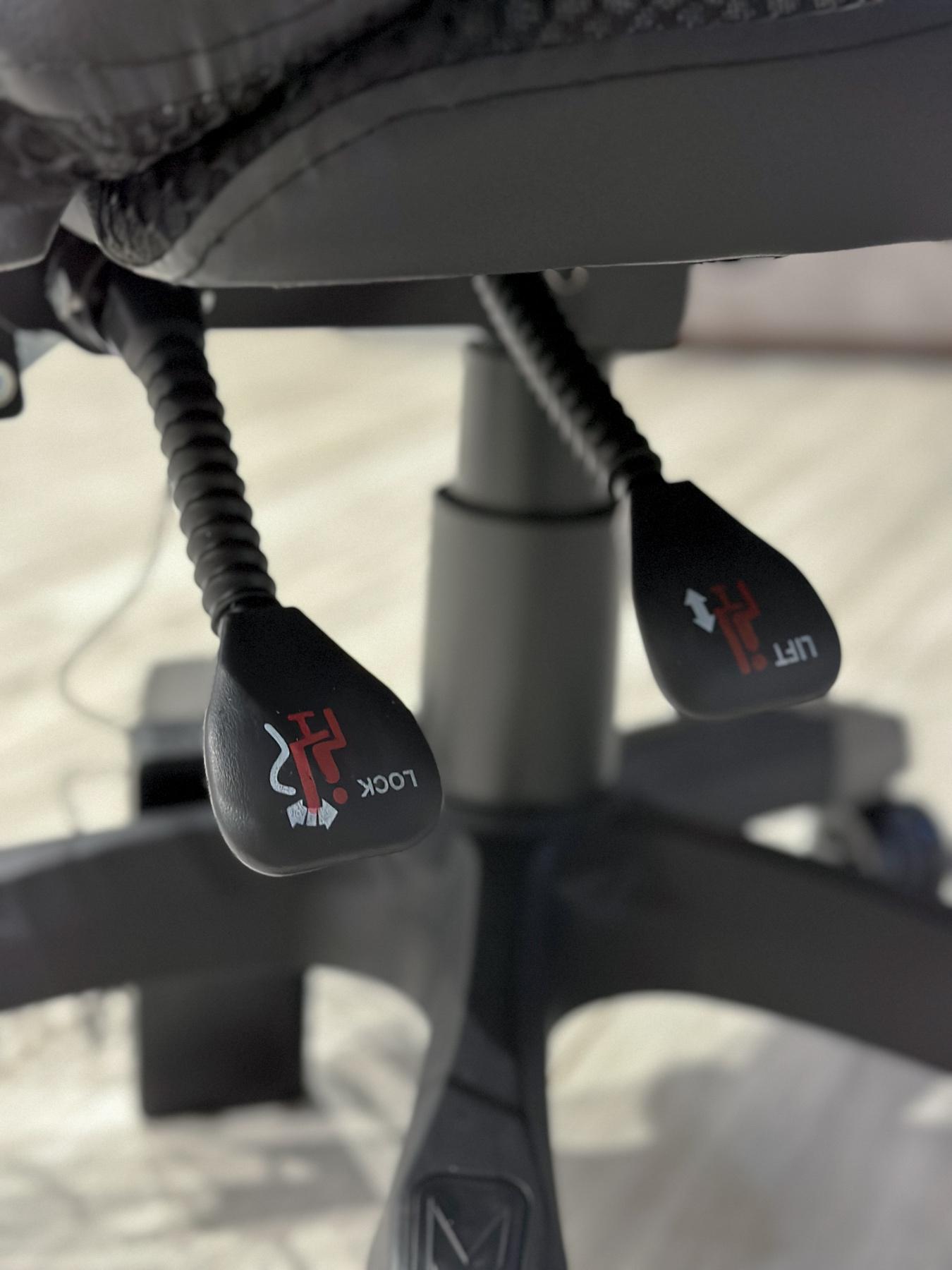 Кресло геймерское Prestige 730 LED Черный - фото 14 Кресло геймерское Prestige 730 LED Черный - фото 14