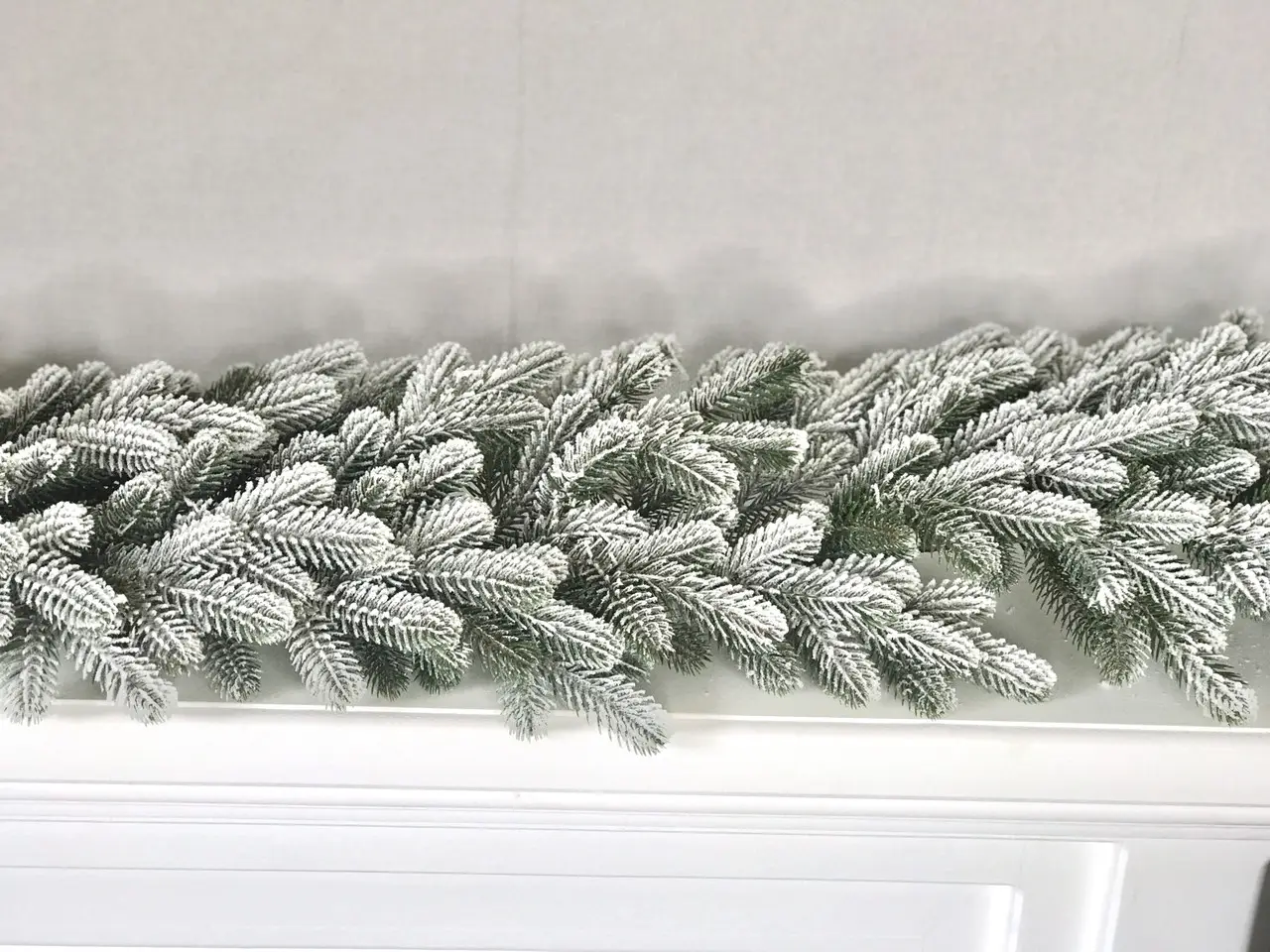Гірлянда хвойна Елітна лита засніжена 3,00 м - фото 5 Гірлянда хвойна Елітна лита засніжена 3,00 м - фото 5