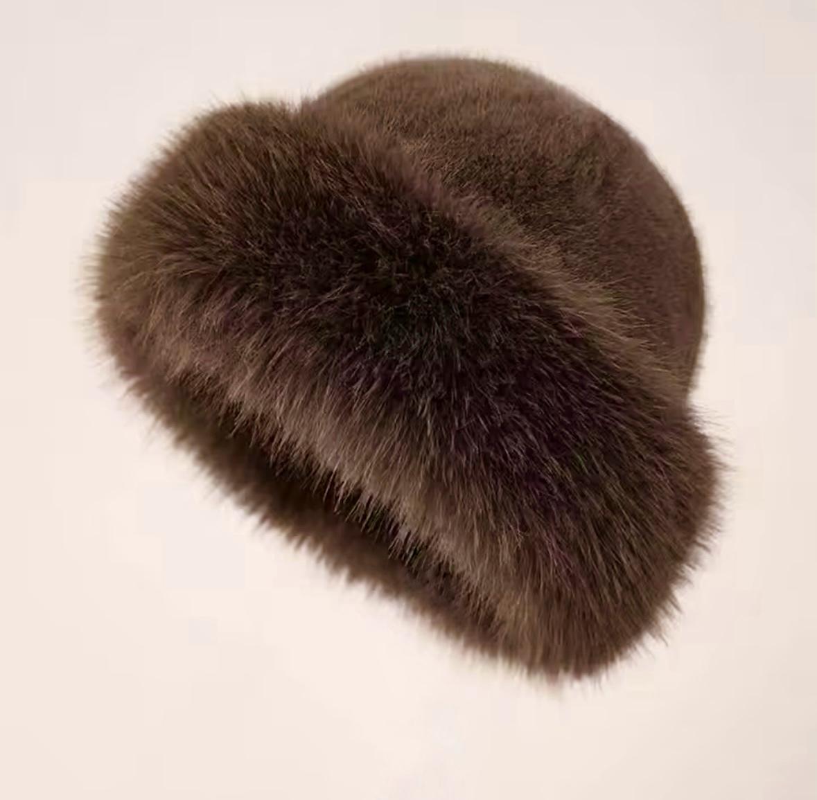 Шапка жіноча Wuke монгольська плюшева one size Коричневий - фото 1 Шапка жіноча Wuke монгольська плюшева one size Коричневий - фото 1