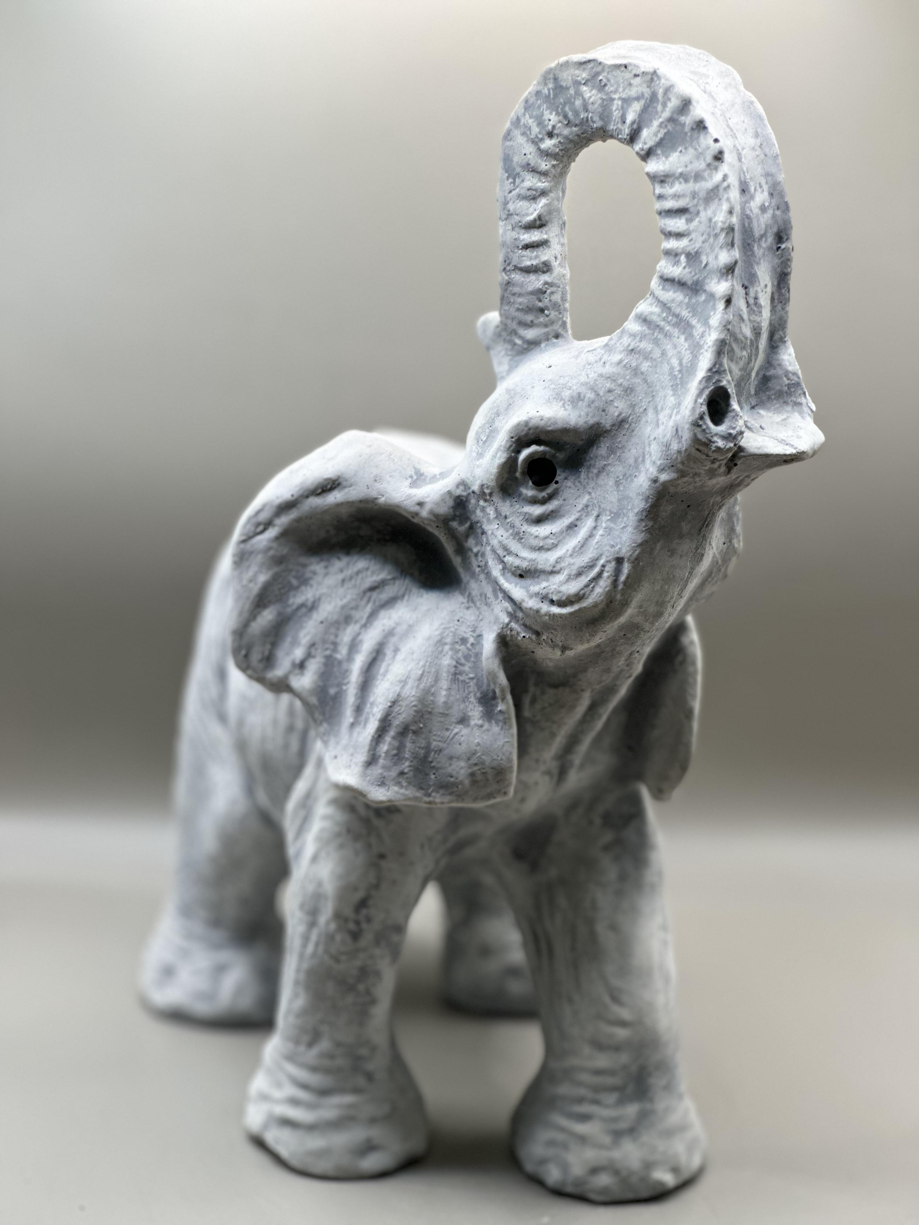 Садовая фигура/статуэтка Слон из цемента ручная работа 15 см (62641)