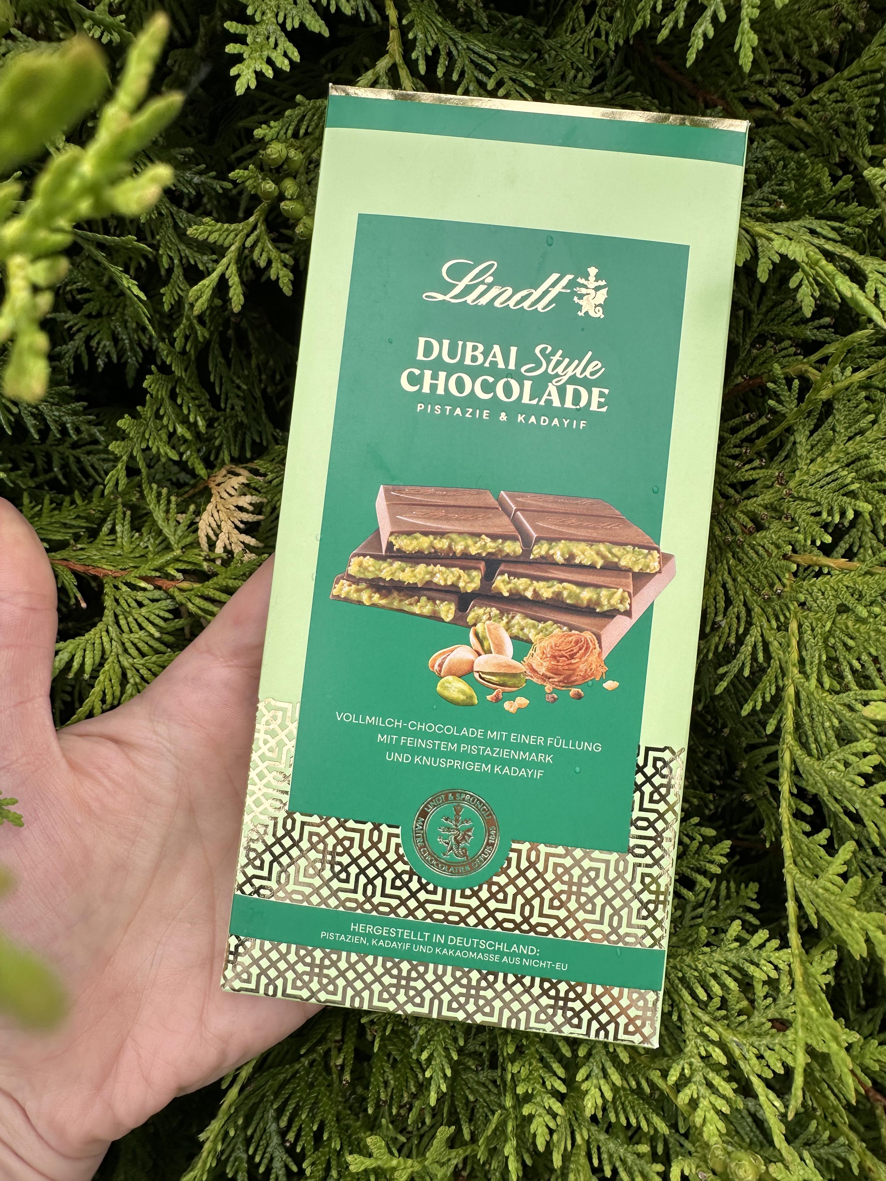 Шоколад молочный LINDT Dubai Style Chocolate Bars с фисташкой 145 г (26527038) - фото 2