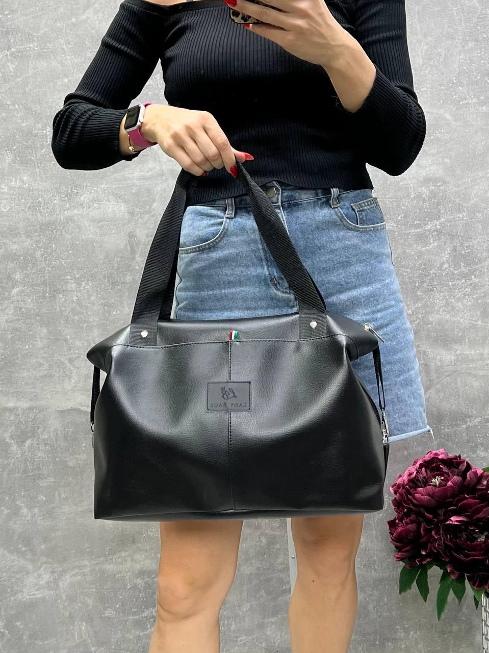 Сумка женская на плечо спортивная из экокожи дорожная большая Черный - фото 2 Сумка женская на плечо спортивная из экокожи дорожная большая Черный - фото 2