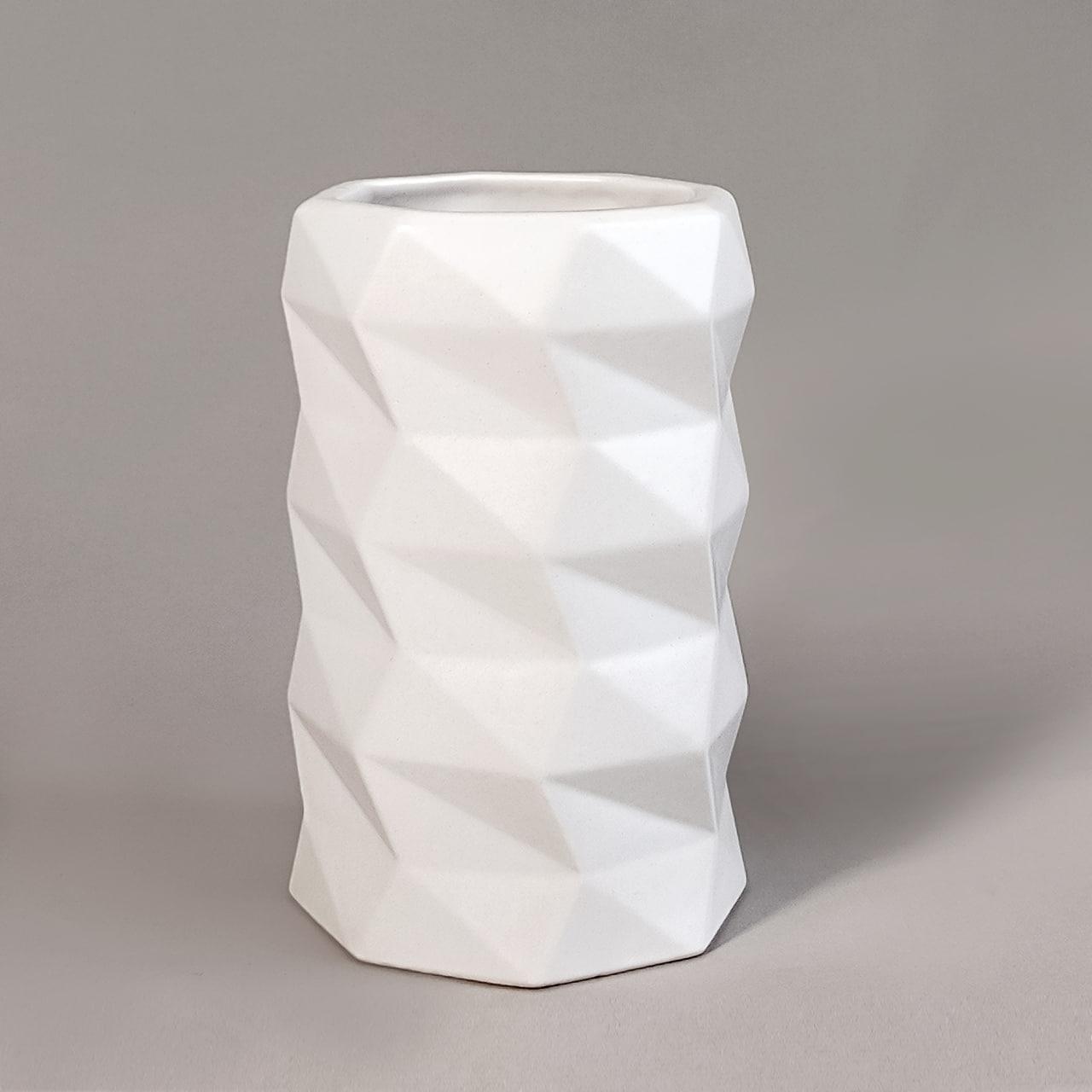 Ваза керамічна настільна Rezon Rec-Fase L 20 см Білий (2687636085) Ваза керамічна настільна Rezon Rec-Fase L 20 см Білий (2687636085)