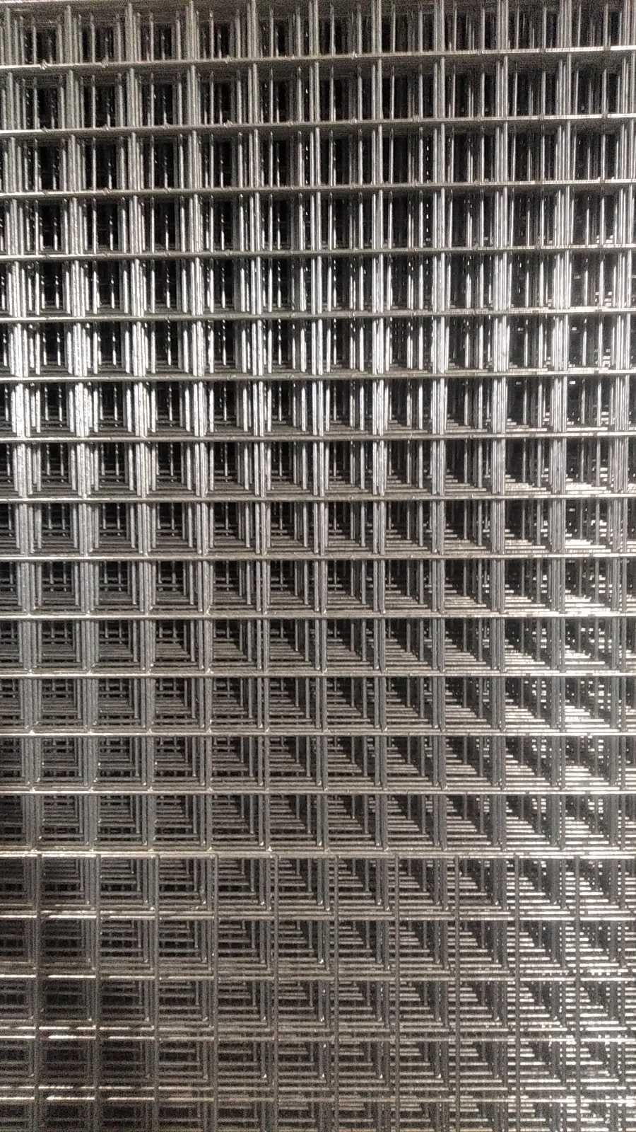 Сітка для габіонів оцинкована 4 мм 10х5 см 30х30 см (654323)