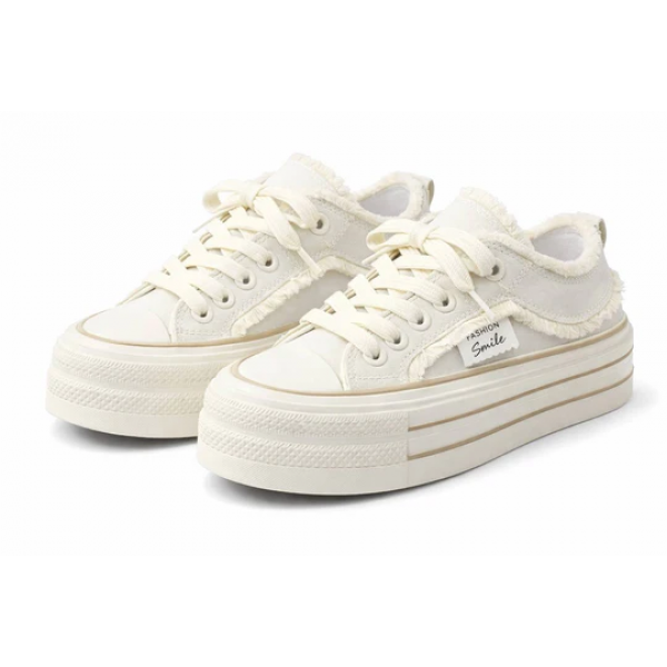 Кроссовки Evie для девочки BASICS N3 BEIGE 24,5 см р. 39 Бежевый (5298358620) Кроссовки Evie для девочки BASICS N3 BEIGE 24,5 см р. 39 Бежевый (5298358620)