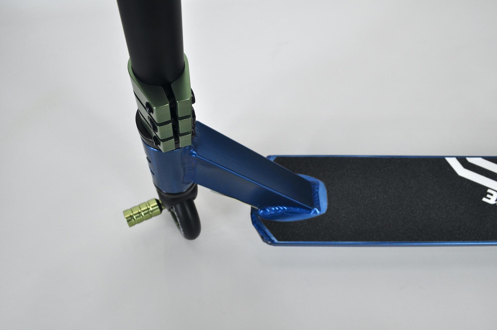 Самокат трюковий Explore Leidart Grand + пега Синій/Зелений - фото 7 Самокат трюковий Explore Leidart Grand + пега Синій/Зелений - фото 7