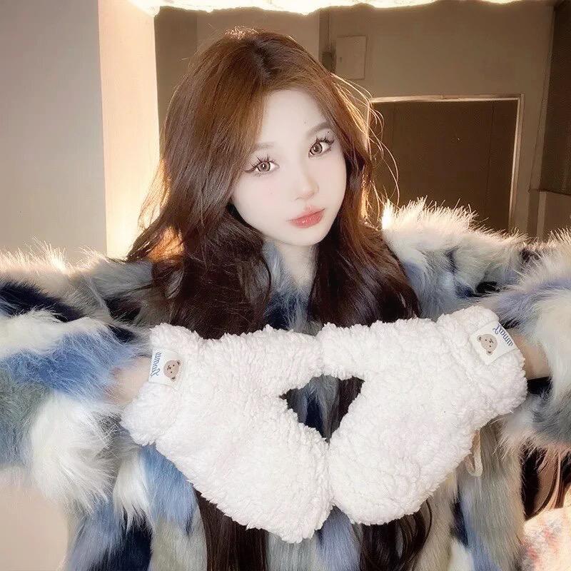 Перчатки меховые Wuke Медведь Тедди со шнурком унисекс one size Белый - фото 2