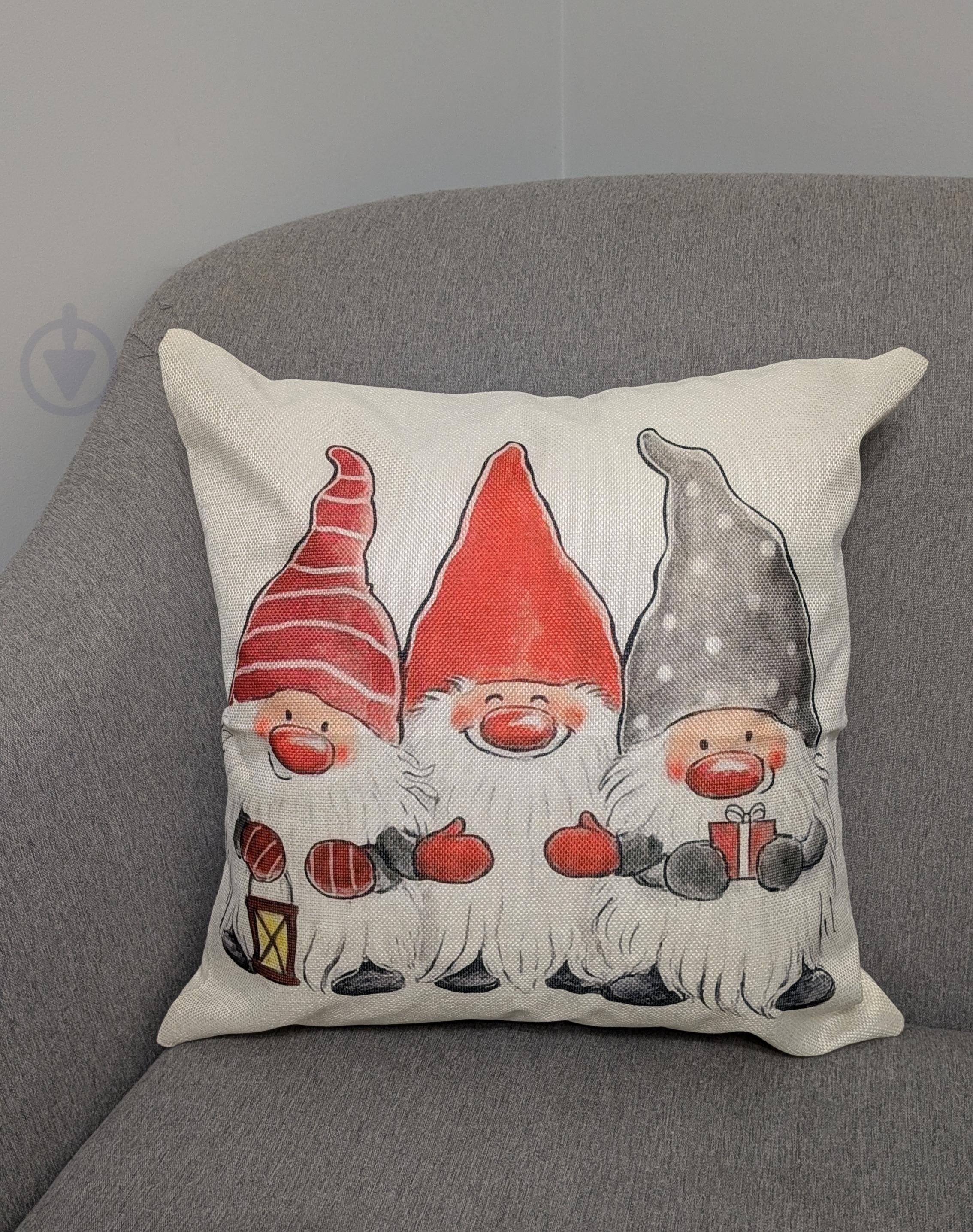 Наволочка Гномики декоративная новогодняя 45х45 см Наволочка Гномики декоративная новогодняя 45х45 см