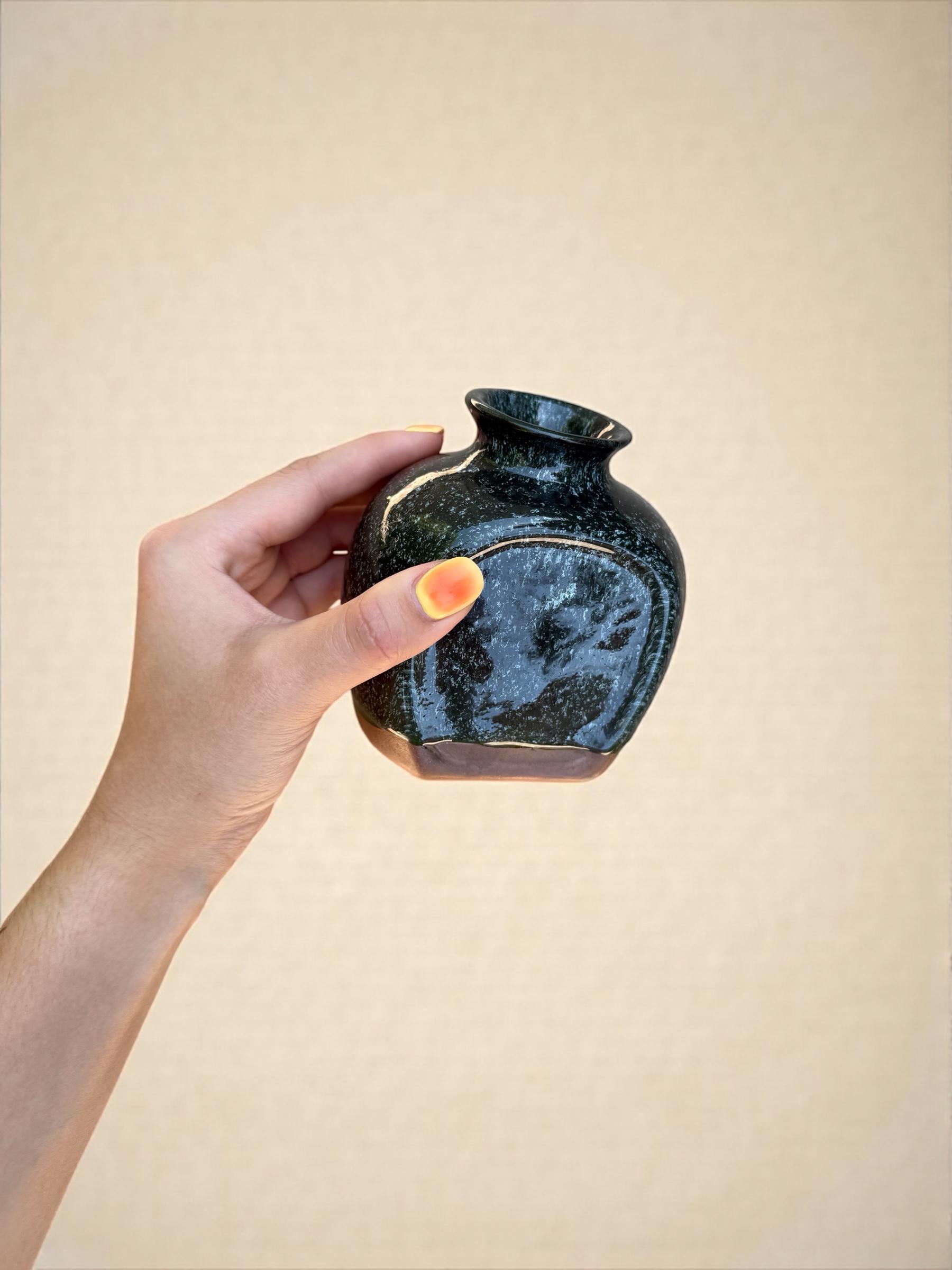 Ваза квадратна ручної роботи 9,5 см Зелений (28783222) - фото 3 Ваза квадратна ручної роботи 9,5 см Зелений (28783222) - фото 3