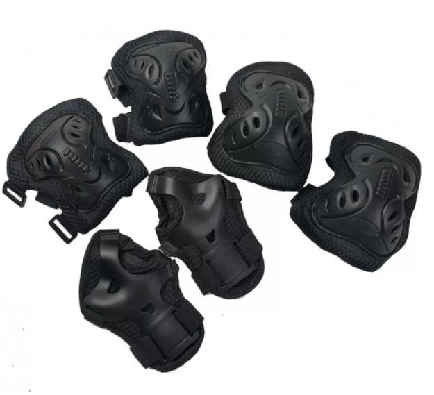 Детский комплект для защиты SUNROZ Protective Gear Set колен/локтей/запясти во время катания Черный (SUN8637)