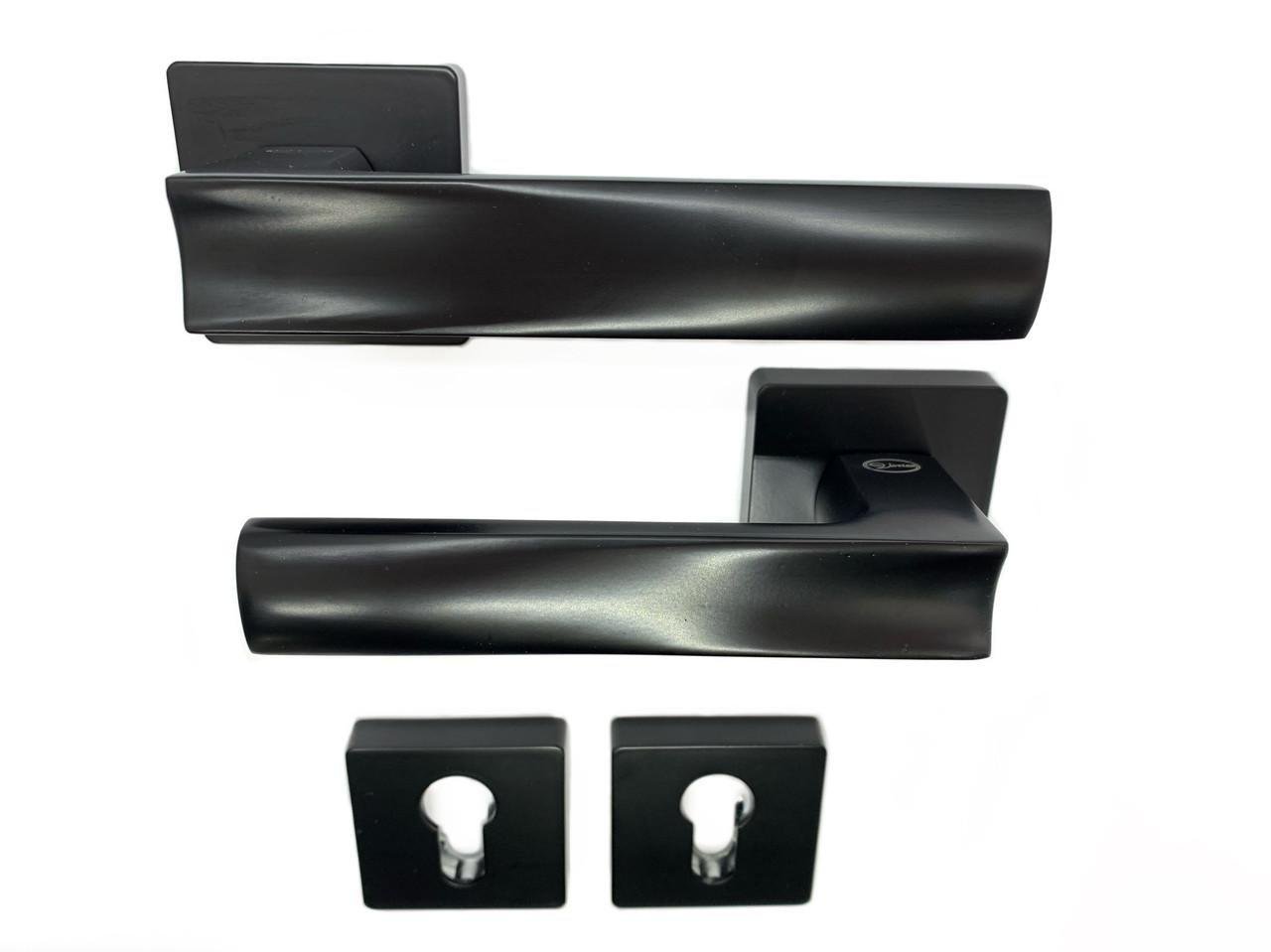 Врізний замок Vortex AS-16 з ручками на розетах для міжкімнатних дверей під ключ matte Black