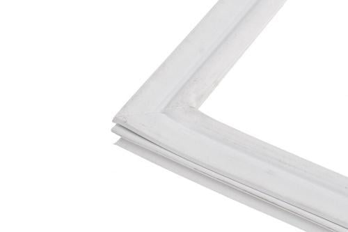 Ущільнювальна гума дверей морозильної камери Indesit C00854033 для холодильника (mp46) - фото 2 Ущільнювальна гума дверей морозильної камери Indesit C00854033 для холодильника (mp46) - фото 2