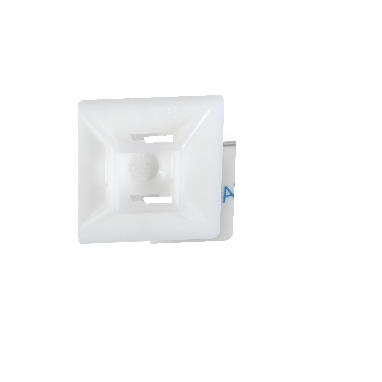 Основание самоклеющаяся Schneider Electric Thorsman 28x28x6,4 мм для стяжки до 4,8 мм полиамид 100 шт. Белый (IMT46451)