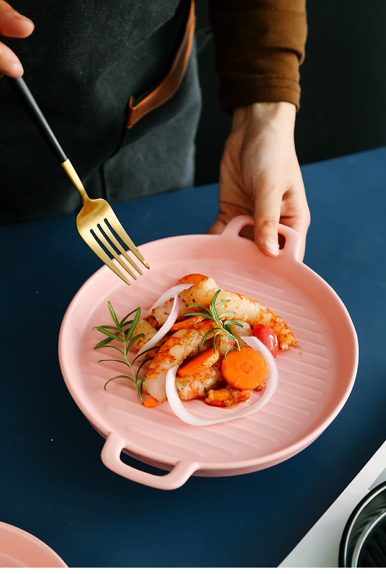 Блюдо з рифленим дном кругла 6741 22 см Рожевий (4356278) - фото 2 Блюдо з рифленим дном кругла 6741 22 см Рожевий (4356278) - фото 2