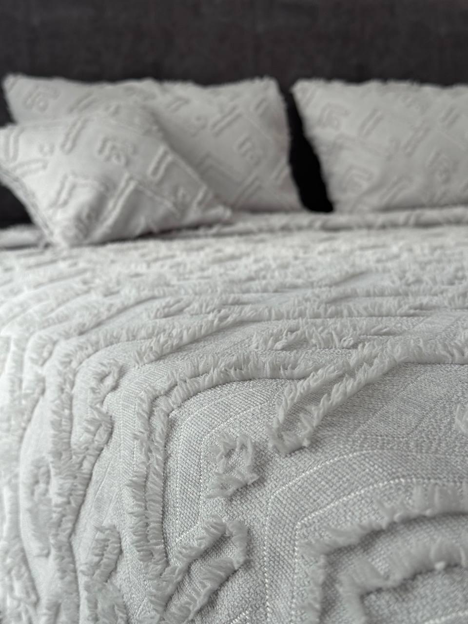 Покривало Бйорк 240x250 см Сірий (23743-8-240x250cm) - фото 2 Покривало Бйорк 240x250 см Сірий (23743-8-240x250cm) - фото 2