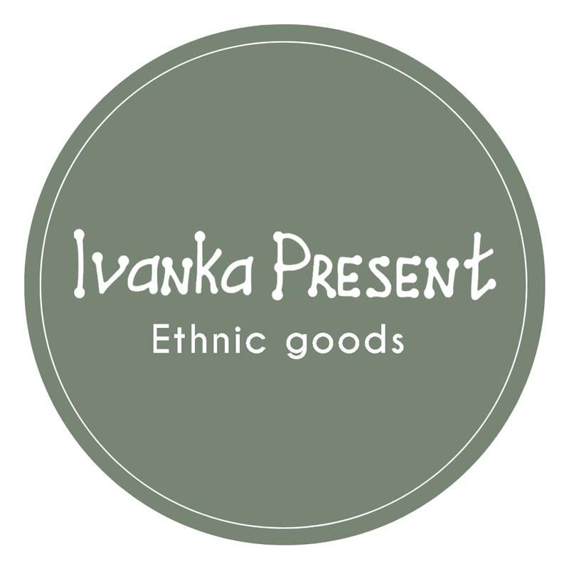 Ivanka Present