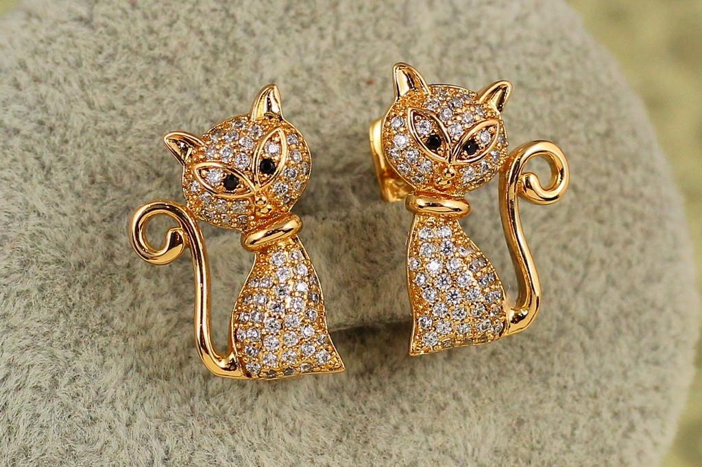 Серьги Xuping Jewelry котики с мелкими фиантитами 2 см Золотистый (2566775527)