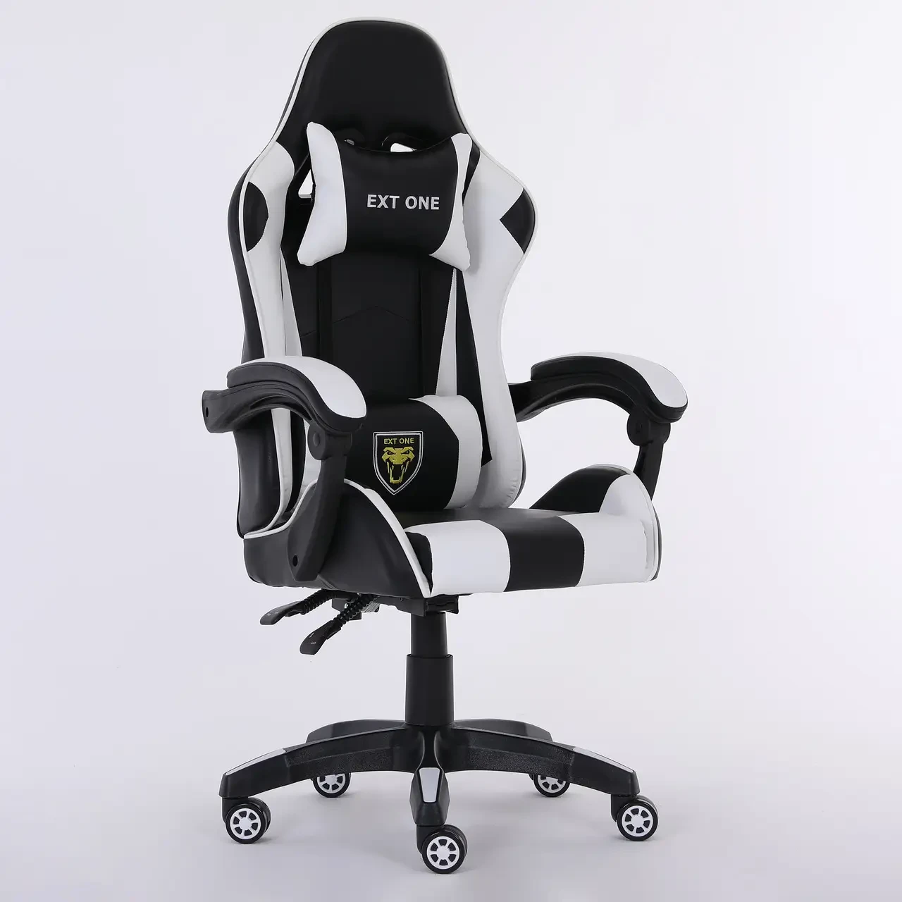 Игровое кресло Extreme EXT ONE экокожа Черно-белый (EXT_ONE_WHITE)