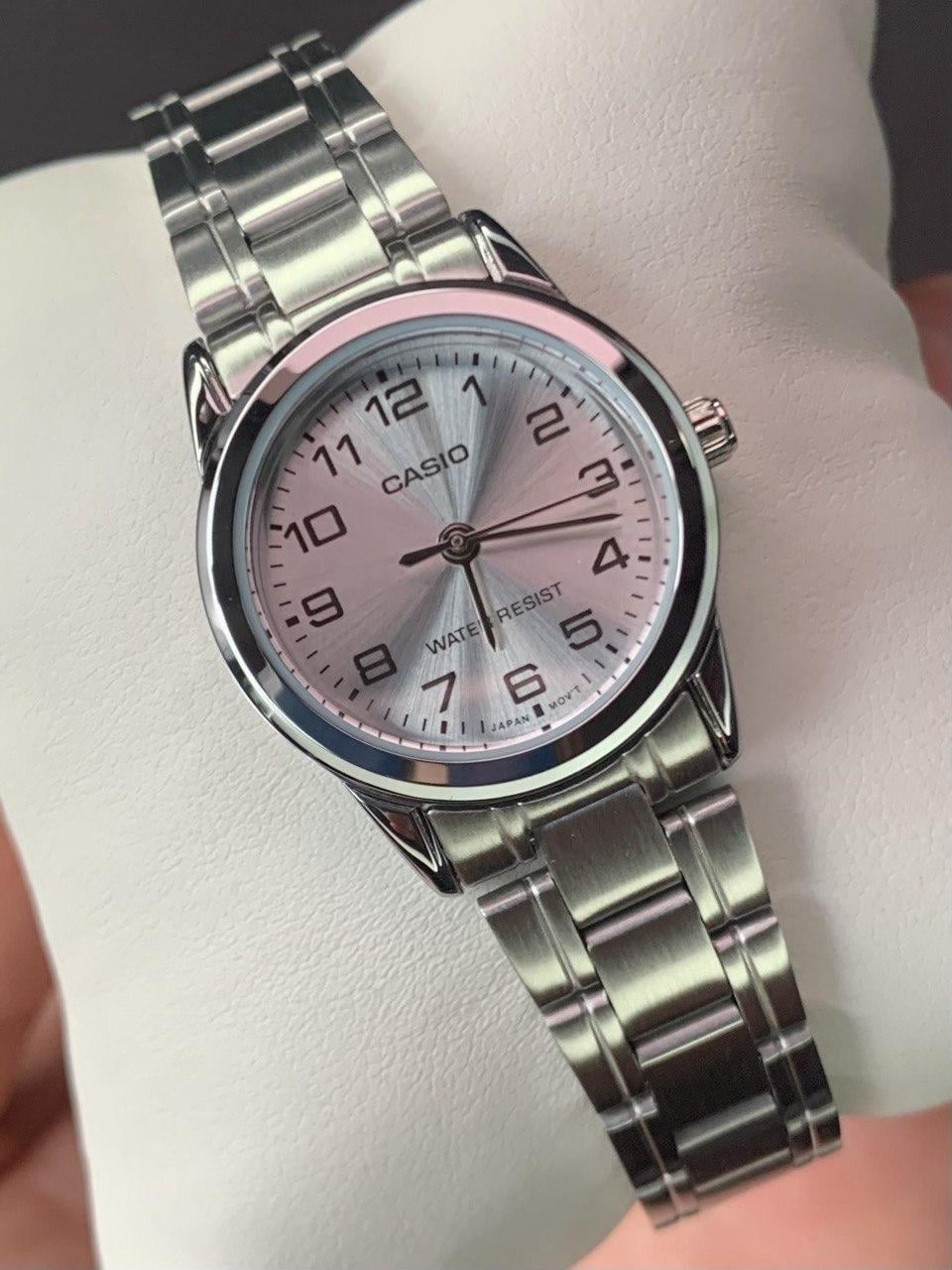 Наручний годинник жіночий Casio LTP-V001D-7B Lady Timeless Collection Срібний (2896055473)