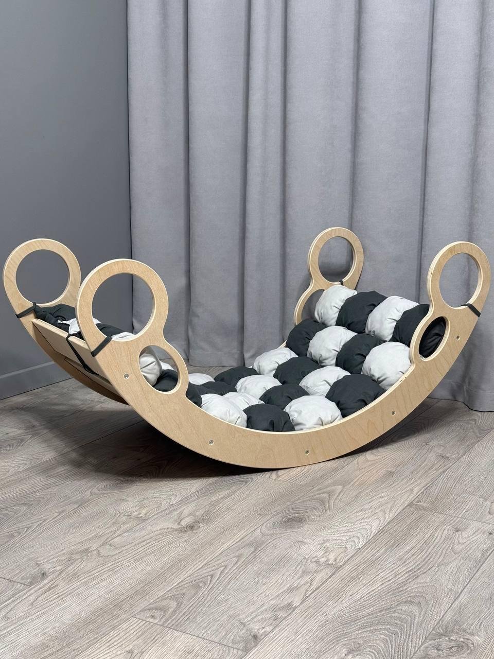 Детская кроватка качалка-балансир 74 с матрасиком бонбон (0074/Б)