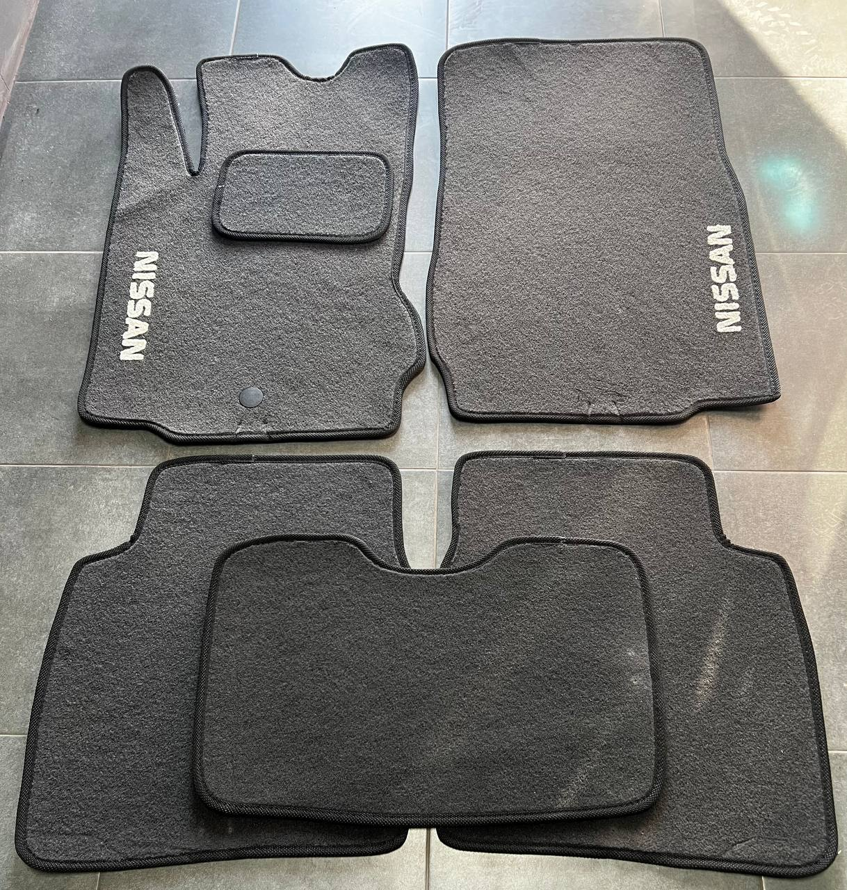 Коврики автомобильные ворсовые в салон для NISSAN Note