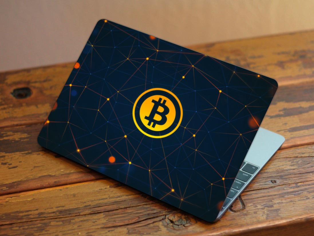Захисна плівка-наклейка на ноутбук Монета біткон 385х260 мм