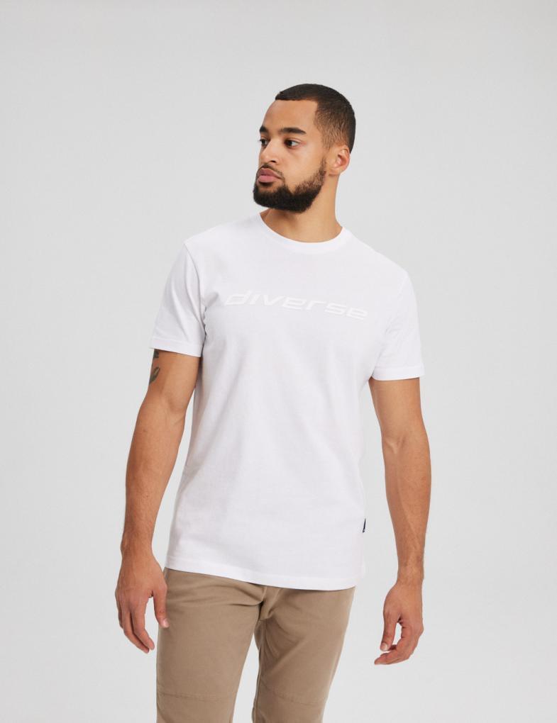 Футболка чоловіча Diverse CORE LOGO 241 2ХL Білий (5902598951267) Футболка чоловіча Diverse CORE LOGO 241 2ХL Білий (5902598951267)