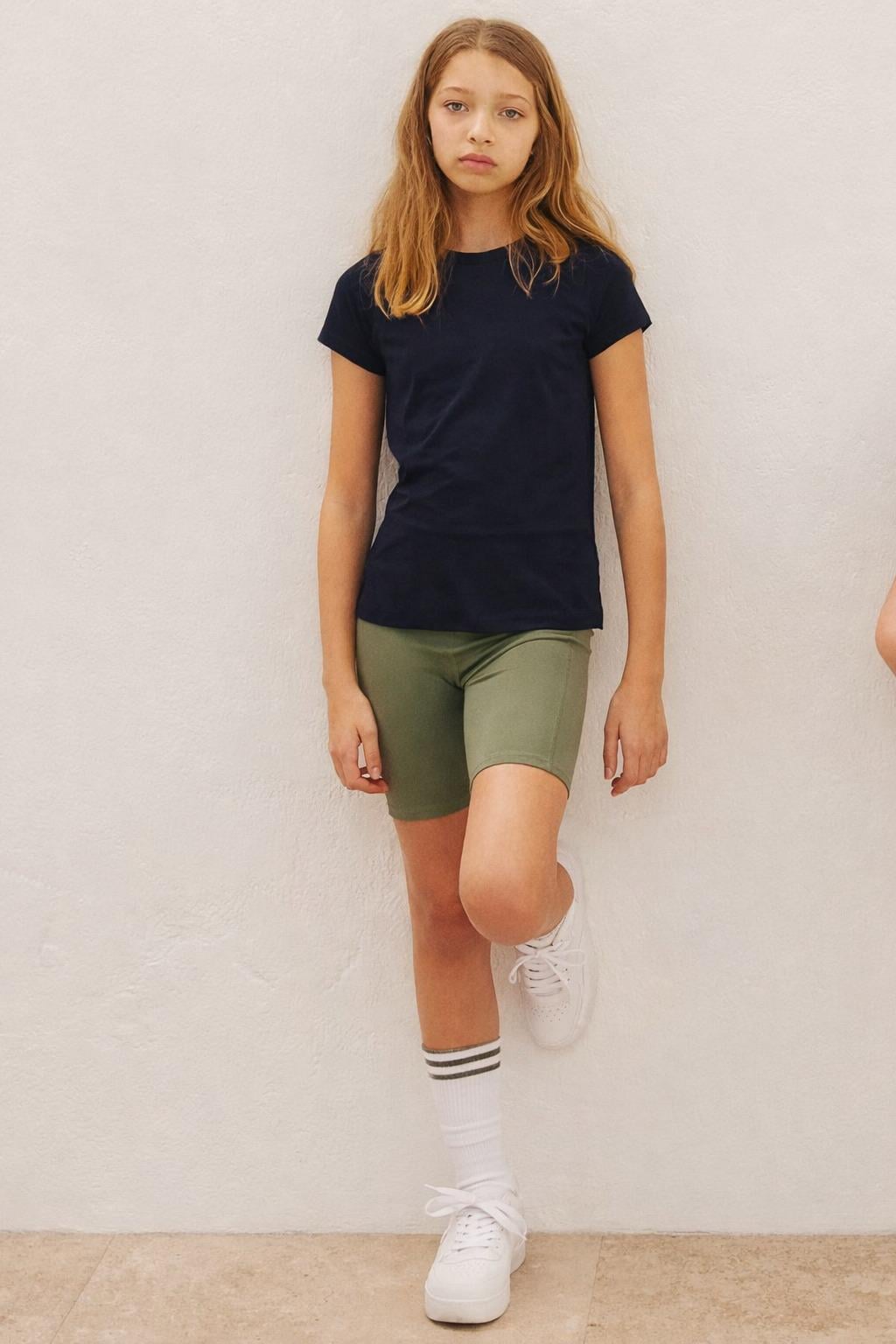 Футболка 122-128 см Темно-синій (1188864)