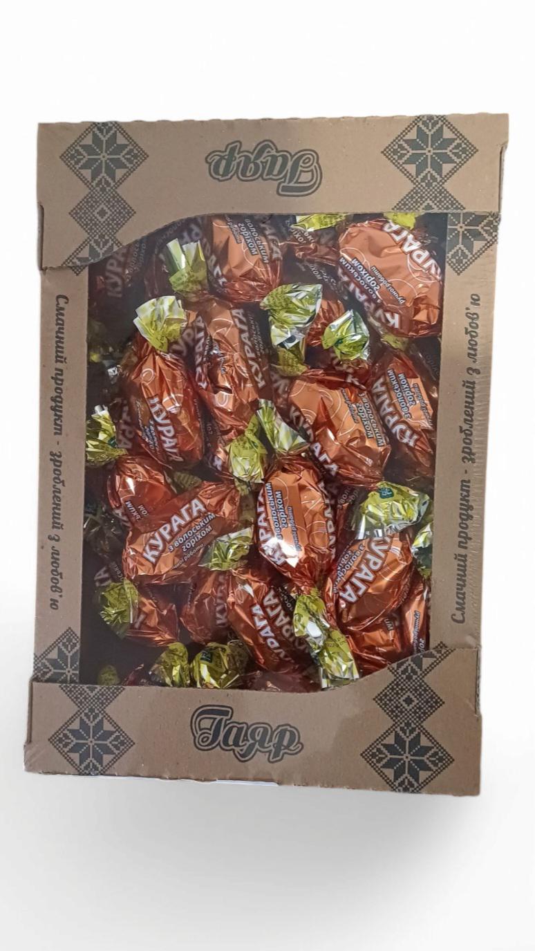 Конфеты шоколадные ГАЯР Курага с грецким орехом 1 кг