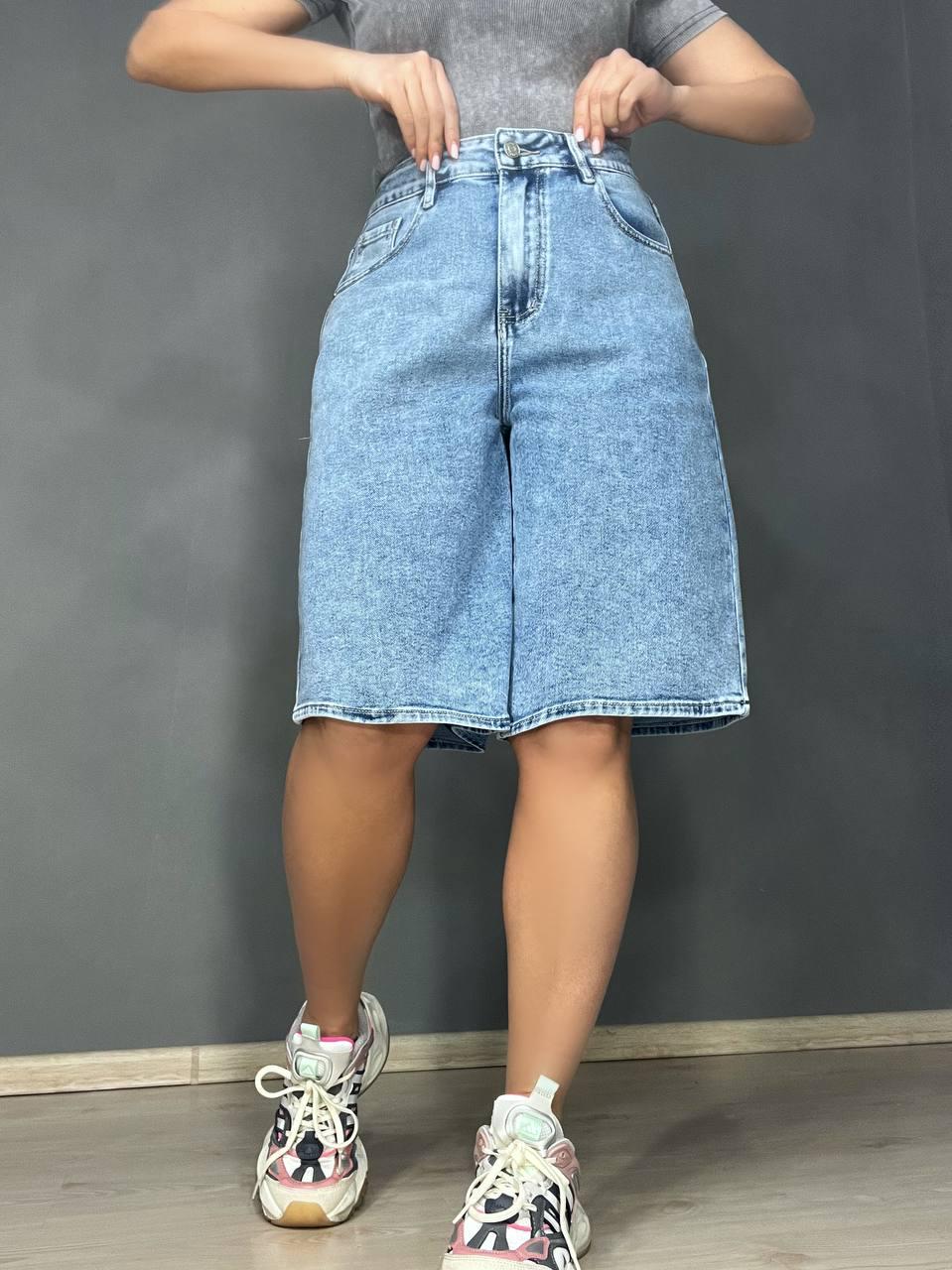 Шорти жіночі джинсові Liana 4-002 бермуди класичні середня довжина до колін стрейчеві р. 30 Блакитний (3949) - фото 5 Шорти жіночі джинсові Liana 4-002 бермуди класичні середня довжина до колін стрейчеві р. 30 Блакитний (3949) - фото 5