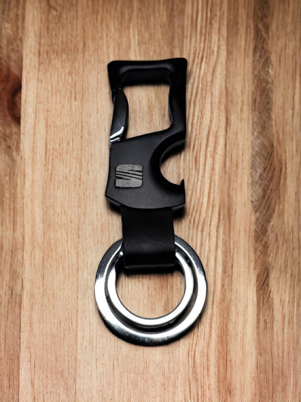 Брелок-открывалка с карабином Seat металлический (2228607711)