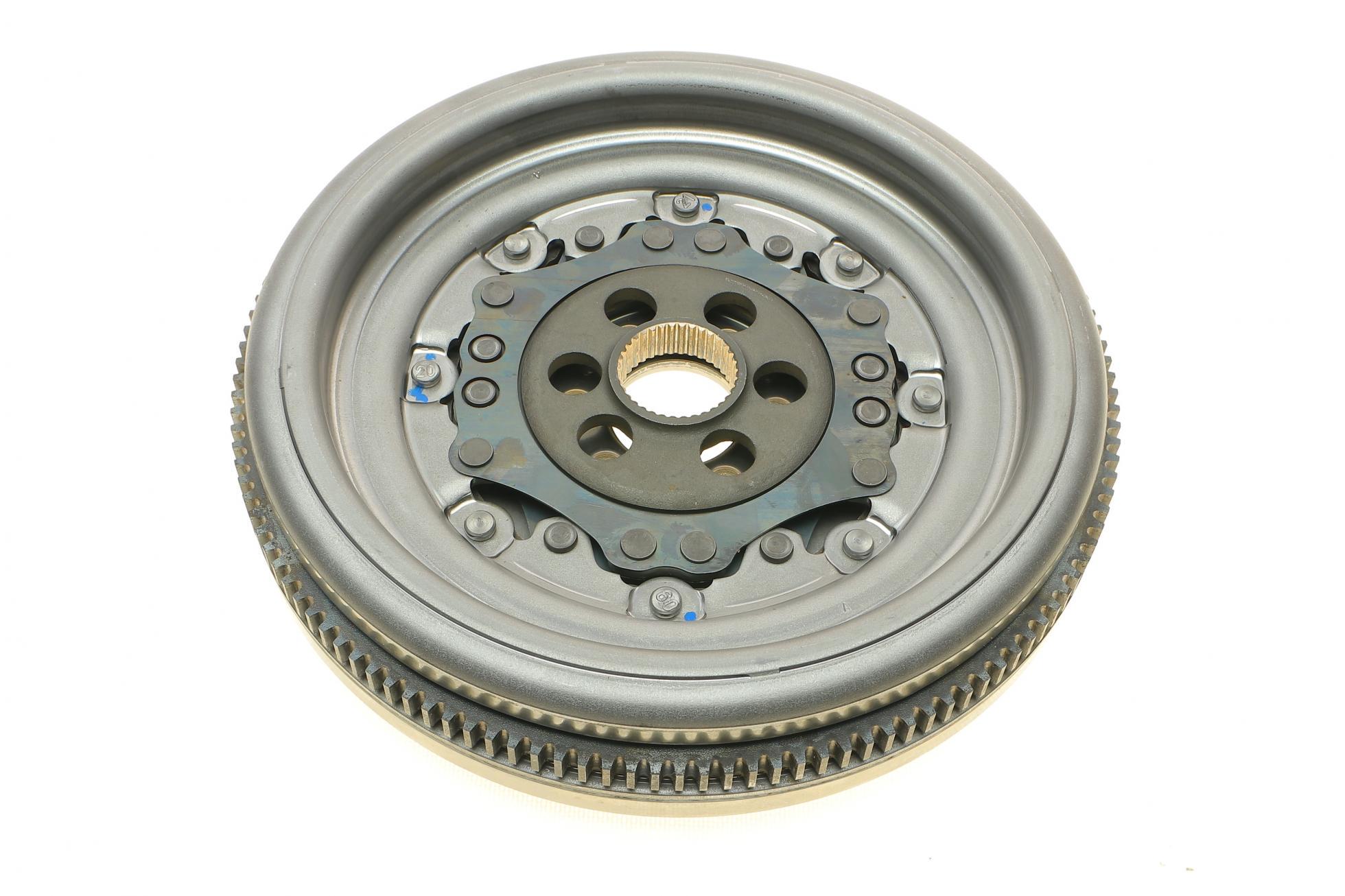 Маховик LUK 415 0727 09