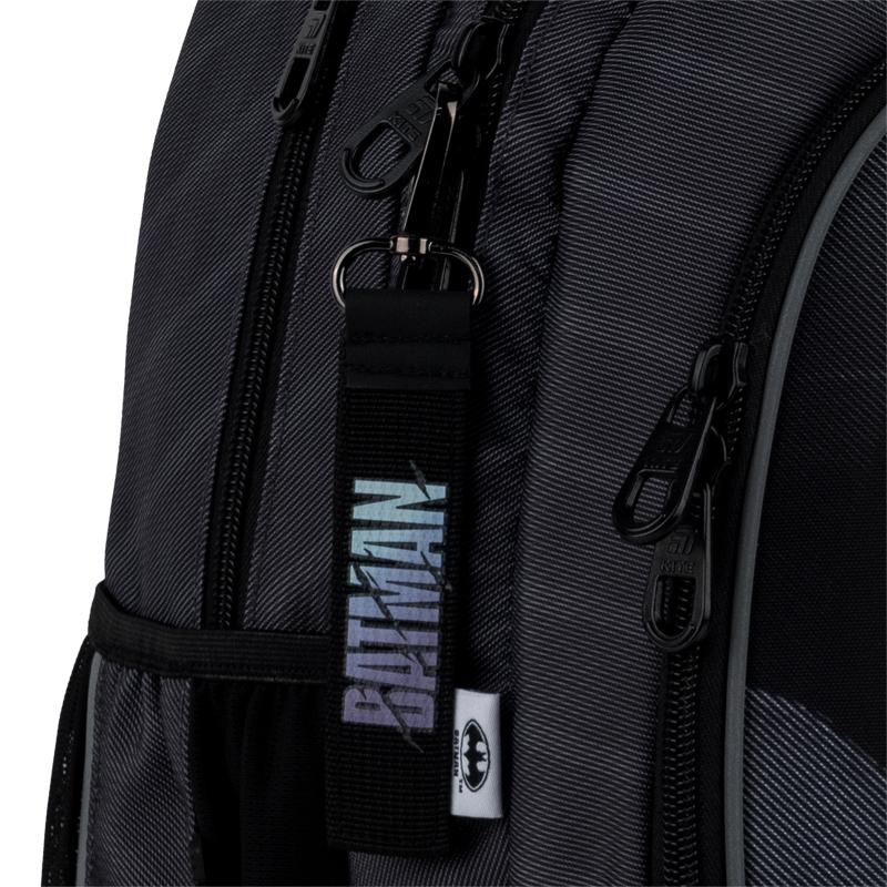 Рюкзак школьный с уплотненной спинкой KITE Education teens DC25-8001L Batman (000995341) - фото 5 Рюкзак школьный с уплотненной спинкой KITE Education teens DC25-8001L Batman (000995341) - фото 5